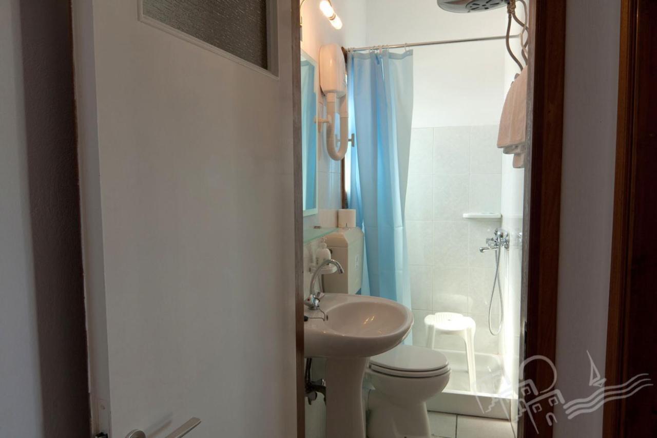 Margarita And Chara Hotel Faros  Ngoại thất bức ảnh